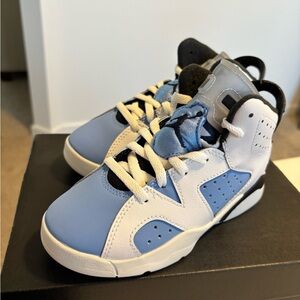 Jordan 6 Retro PS in University Blue and White